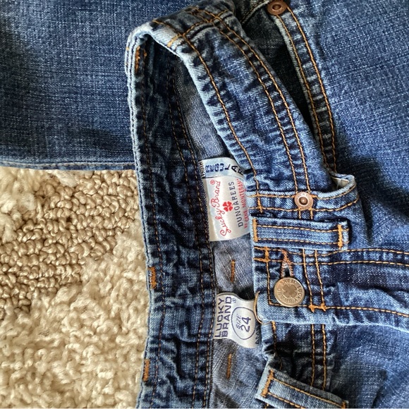 Vintage Lucky brand jeans. - Picture 3 of 5